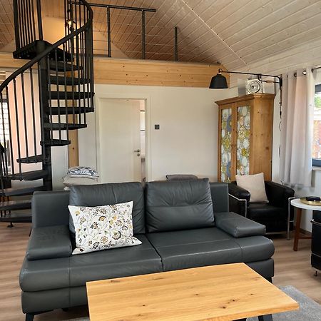 Grosszuegige Ferienwohnung Mit Weitem Ausblick Lichtenberg  Екстериор снимка