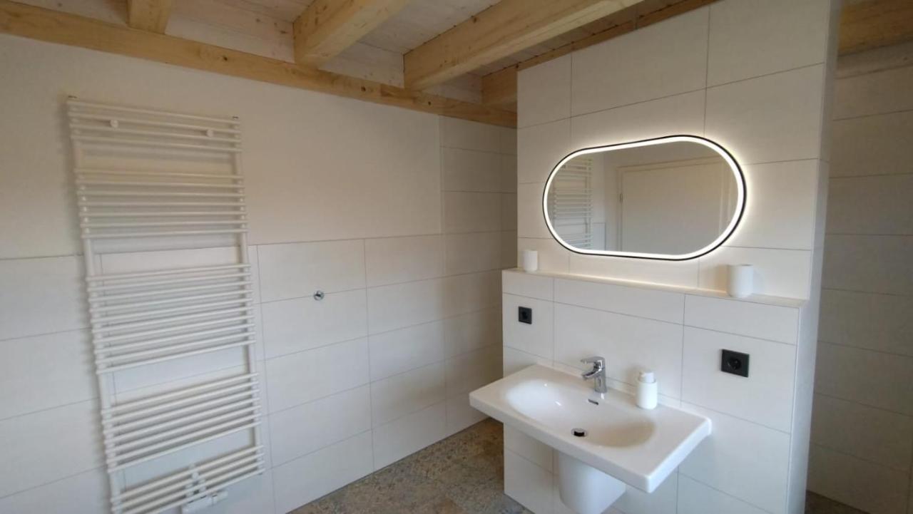 Grosszuegige Ferienwohnung Mit Weitem Ausblick Lichtenberg  Екстериор снимка